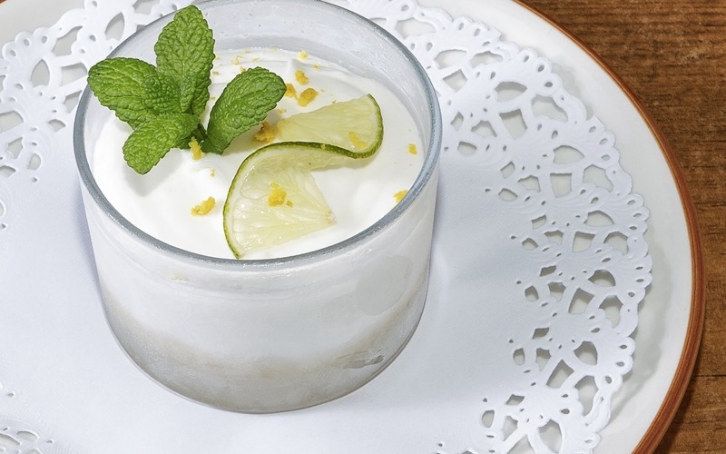 Homemade "semifreddo al limoncello"