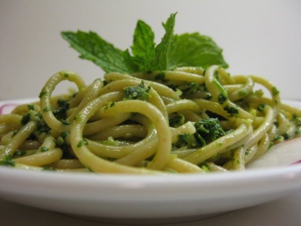 Spaghetti pesto